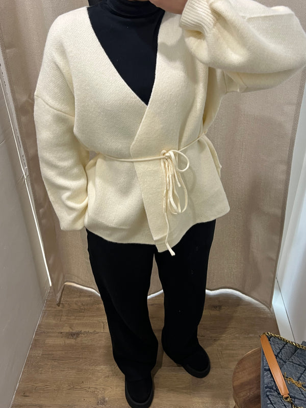 CARDIGAN À NOUER