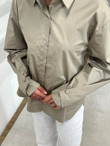 CHEMISE OVERSIZE AVEC DETAILS