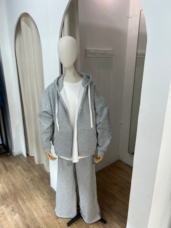 GILET A CAPUCHE