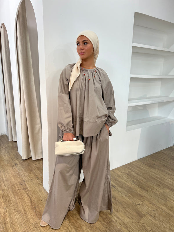 ENSEMBLE OMAN (TALL)