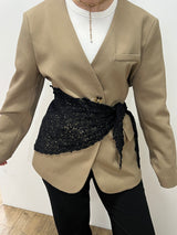 FOULARD TRIANGULAIRE EN DENTELLE