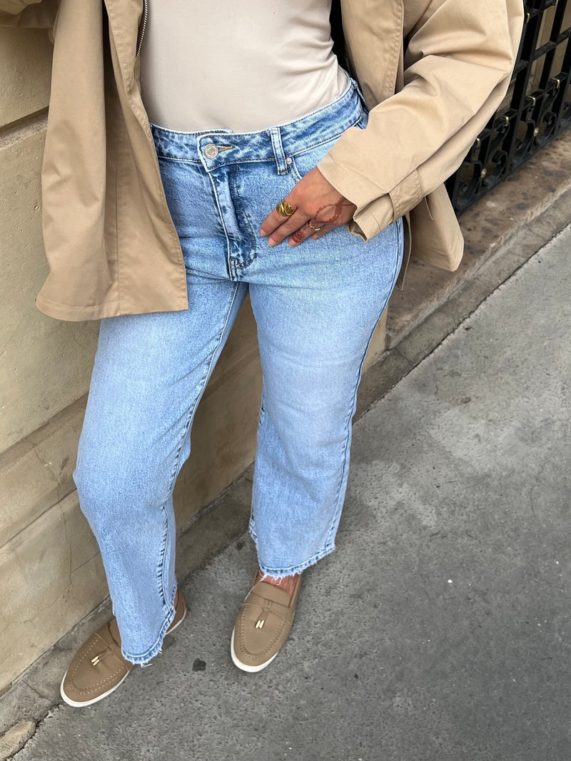 JEAN COURT [COUPE DROITE]