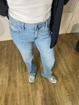 JEAN BLEU [COUPE DROITE]