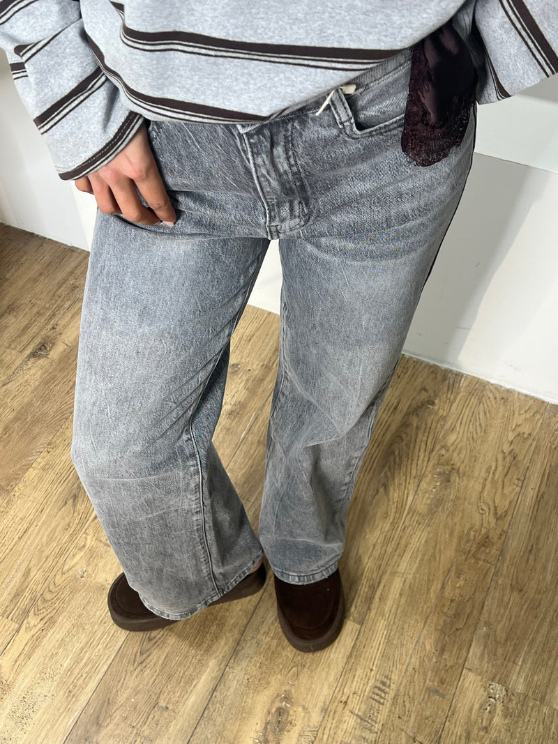 JEAN GRIS COUPE DROITE