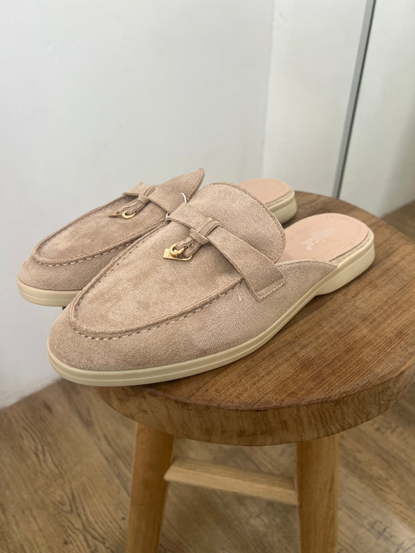 MOCASSINS
