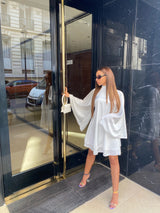 ROBE EN SATIN DOS NU