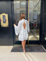 ROBE EN SATIN DOS NU